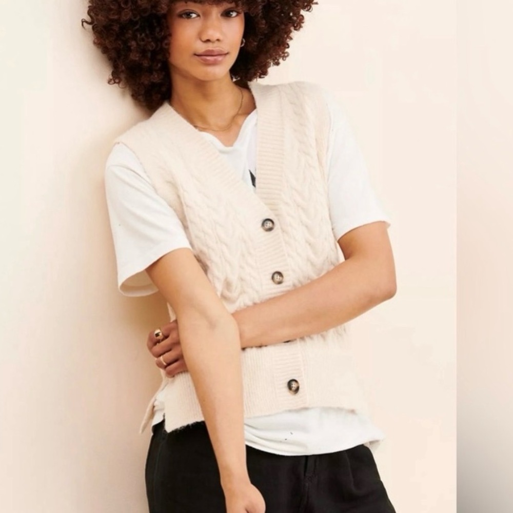 Anthropologie Sunday in Brooklyn Cream Cable Knit Button Up Sweater Vest